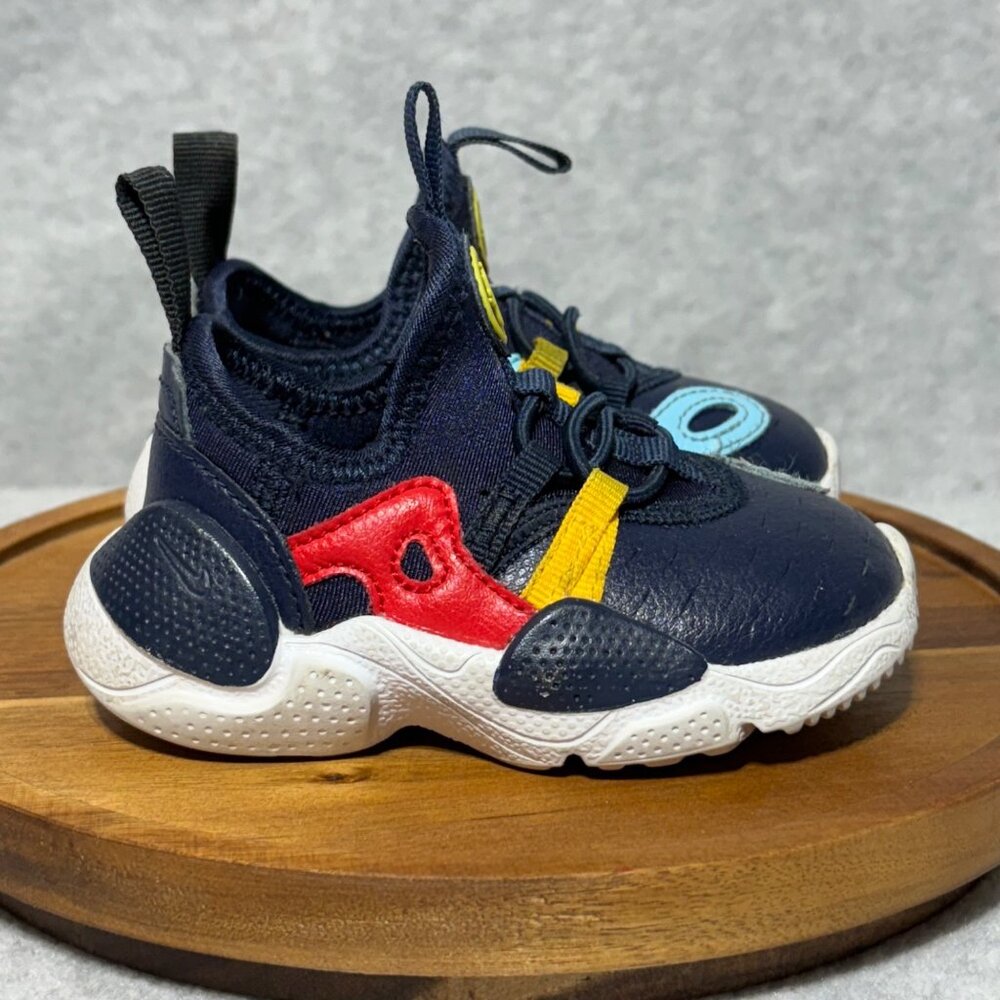 Nike Toddler Size 5C Navy Blue Dynamic Flyease Sneakers Multicolor Accents